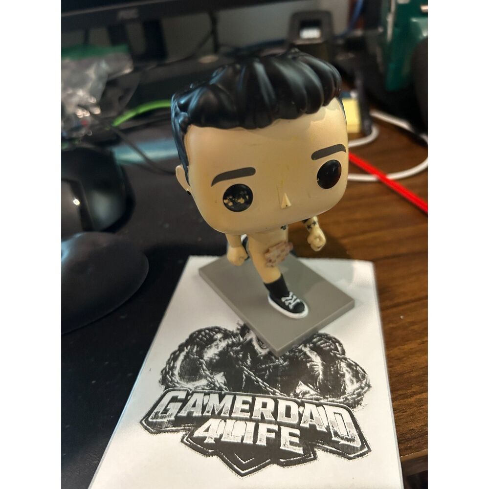 Funko Pop! Rocks - Blink-182 Hot Topic Expo Exclusive Tom Delonge